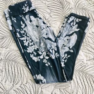 Antigua Leggings in Slate